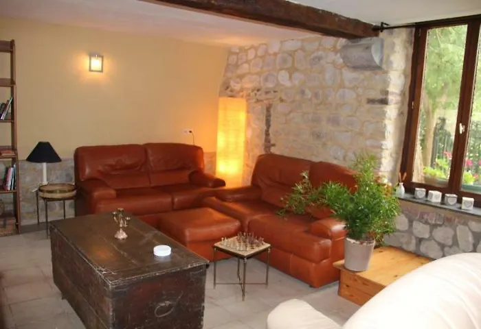 Mini-hôtel Grange De Pierrot *